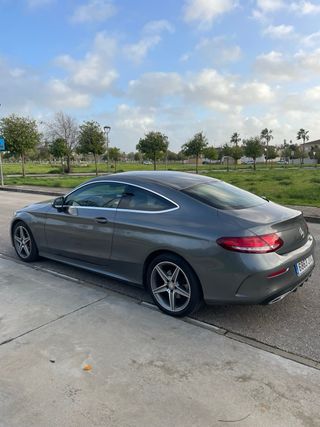 Mercedes-Benz Clase C Coupé AMG LINE