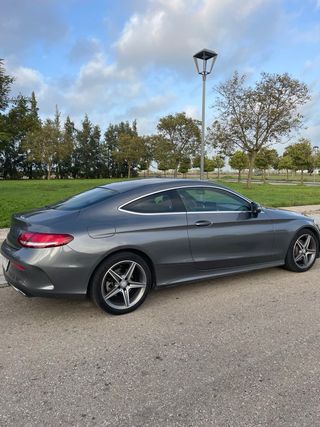 Mercedes-Benz Clase C Coupé AMG LINE
