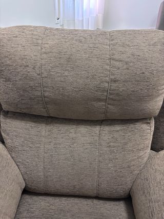 Sillón reclinable color marron