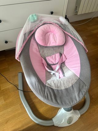 Hamaca eléctrica para bebé con música