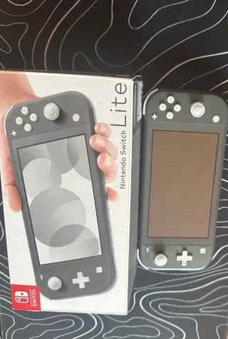 Nintendo Switch Lite