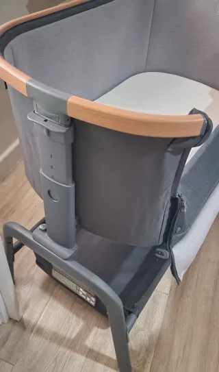 Cuna colecho, marca maxi cosi.