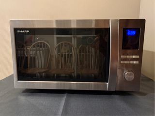 Horno con Microondas/Grill/Convección.Marca Sharp.