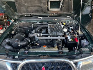 Mitsubishi Montero 2001