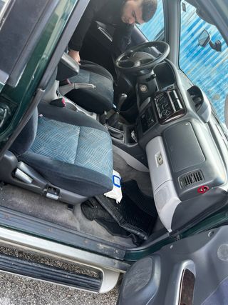 Mitsubishi Montero 2001