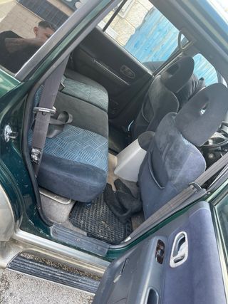 Mitsubishi Montero 2001