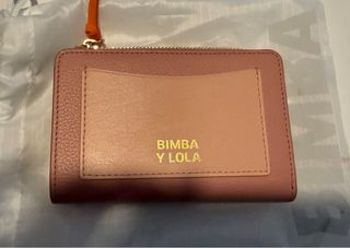 Cartera, bimba y Lola