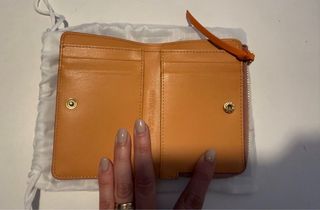 Cartera, bimba y Lola