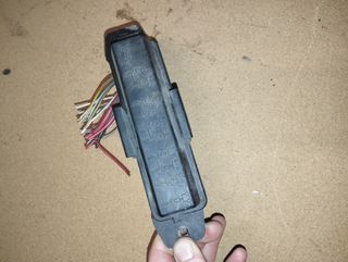 Caja fusibles Seat Marbella 1996