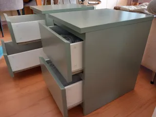 2 Mesas de Noche Cajones Ikea verde