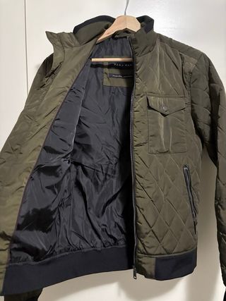 Chaqueta verde de Zara talla: S/38