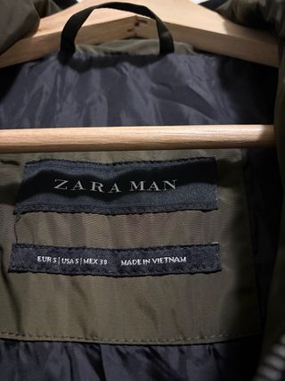 Chaqueta verde de Zara talla: S/38