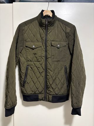 Chaqueta verde de Zara talla: S/38