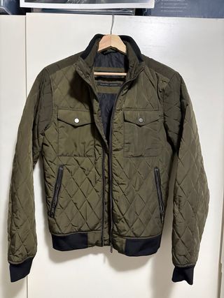 Chaqueta verde de Zara talla: S/38