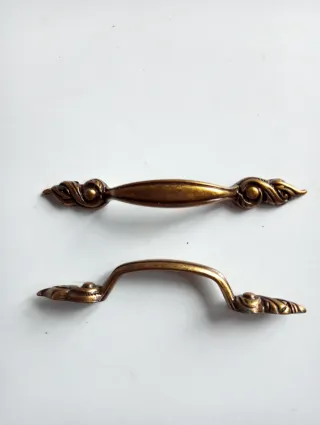 6 Maniglie per mobili antichi oro valenza