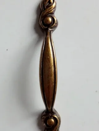 6 Maniglie per mobili antichi oro valenza