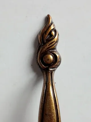 6 Maniglie per mobili antichi oro valenza