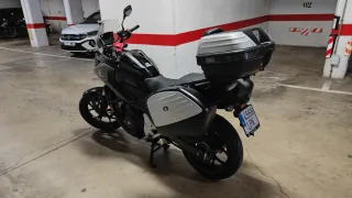 Moto Honda NC 750 XDL ED con kit de maletas,