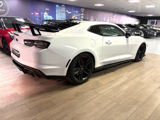 Chevrolet Camaro Coupe Auto