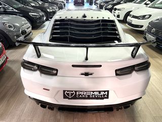 Chevrolet Camaro Coupe Auto