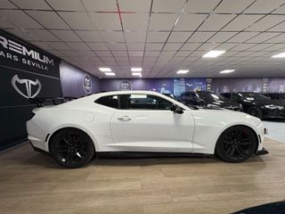 Chevrolet Camaro Coupe Auto