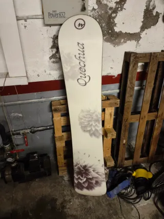 Tabla de snow quechua