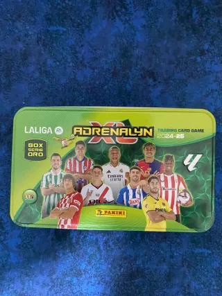 Vendo cromos de Adrenalyn XL 2 caja metalica.