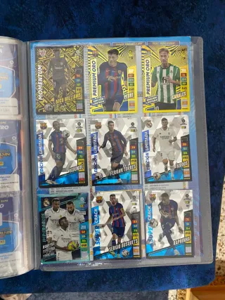Vendo cromos de Adrenalyn XL 2 caja metalica.