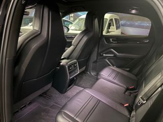 Porsche Cayenne Coupé -