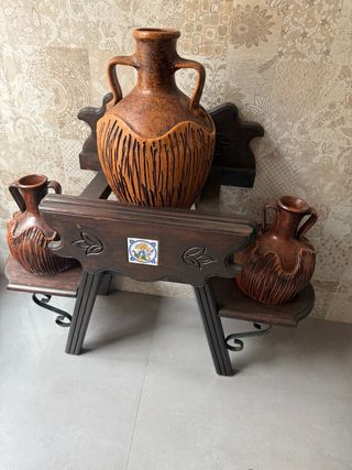 Cántaros y cantarera