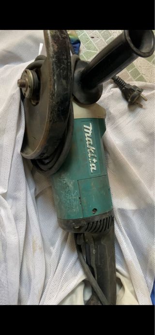Radial makita