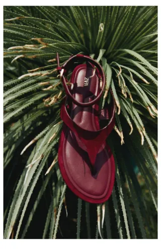 Sandalias ante color rojo