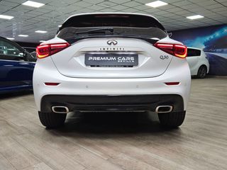 INFINITI Q30 2.2D PREMIUM TECH 7DCT