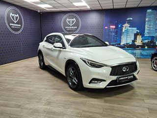INFINITI Q30 2.2D PREMIUM TECH 7DCT