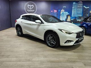 INFINITI Q30 2.2D PREMIUM TECH 7DCT