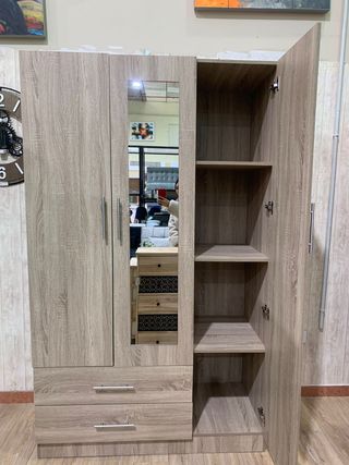 ARMARIO 3 PUERTAS W-10