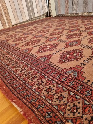 Tappeto persiano annodato a mano con seta