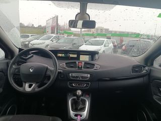 Renault Grand Scenic 2011