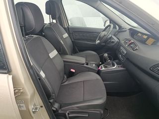 Renault Grand Scenic 2011