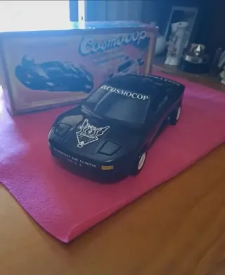 Coche cosmocop (no funciona)