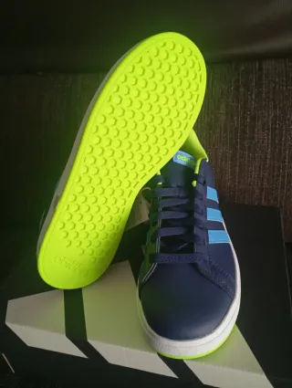 Zapatillas Adidas Originals 38,5 NUEVAS