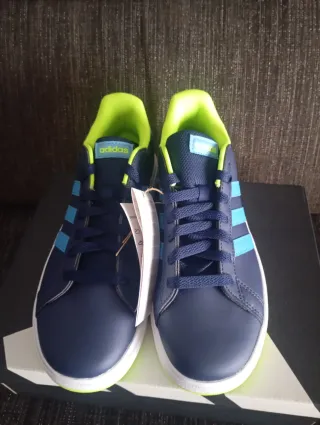 Zapatillas Adidas Originals 38,5 NUEVAS