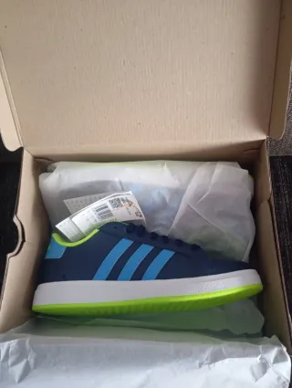 Zapatillas Adidas Originals 38,5 NUEVAS