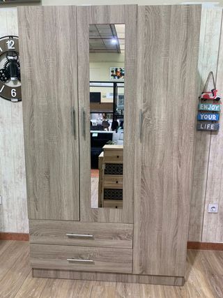 ARMARIO 3 PUERTAS W-10