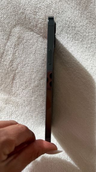 iPhone 12 Pro Max, 128 GB Impecable Azul pacifico