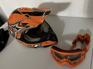 Casco infantil, motocross, patinete, bicicross.