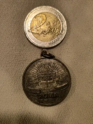 Lote de medallas antiguas