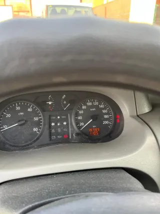 Nissan Primastar 2005