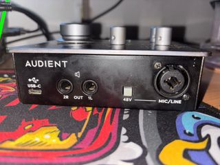 tarjeta de sonido AUDIENT ID4 MKII