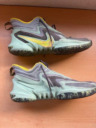 Zapatillas de baloncesto nike cosmic unity 2